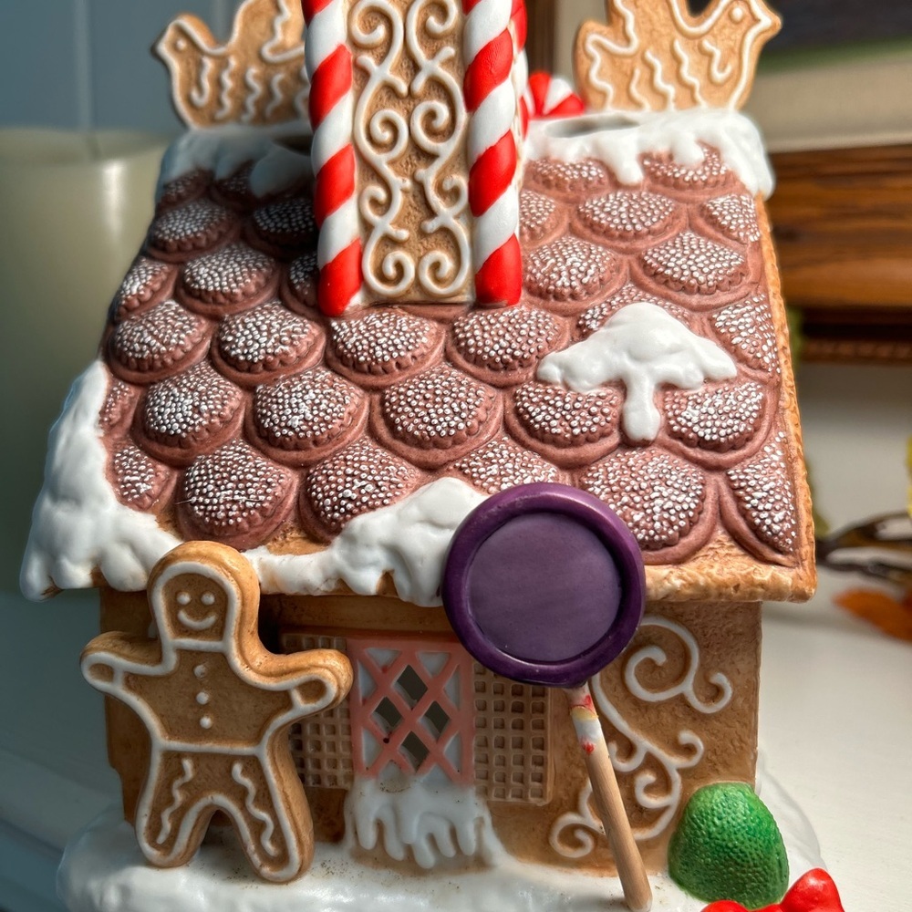 Vintage Partylite Gingerbread House Tea Light Holder Oh So Adorable! - Picture 7 of 11